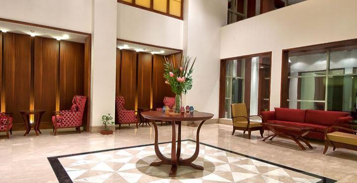 The Golden Plaza Hotel Panchkula Esterno foto