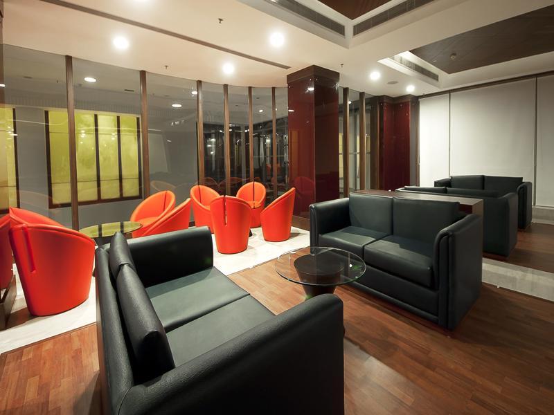 The Golden Plaza Hotel Panchkula Esterno foto