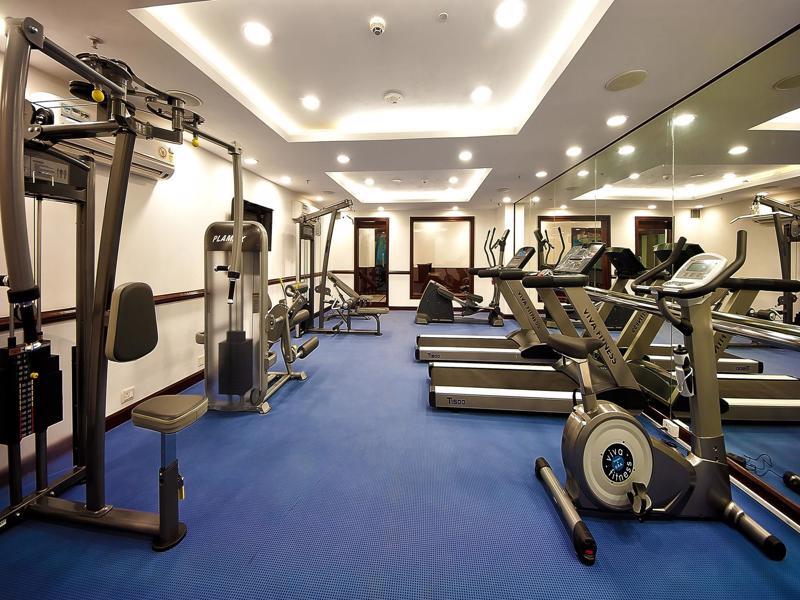 The Golden Plaza Hotel Panchkula Esterno foto
