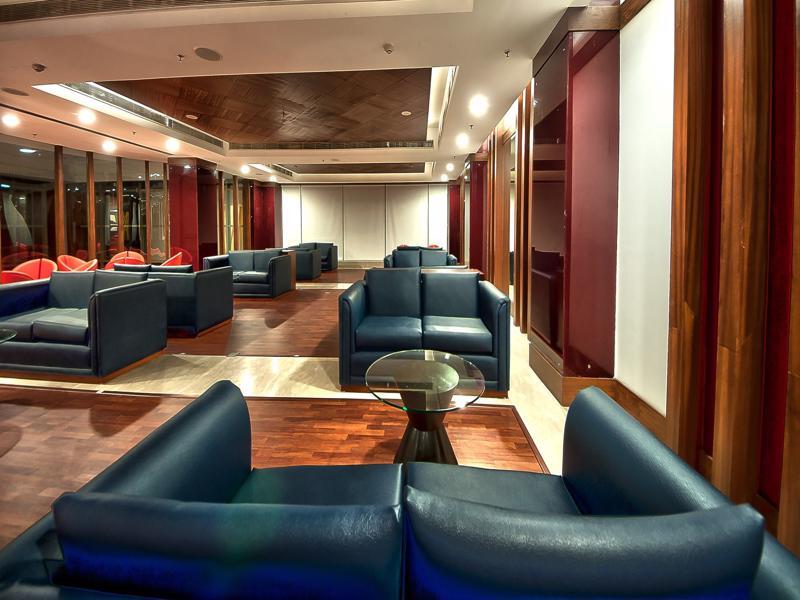 The Golden Plaza Hotel Panchkula Esterno foto