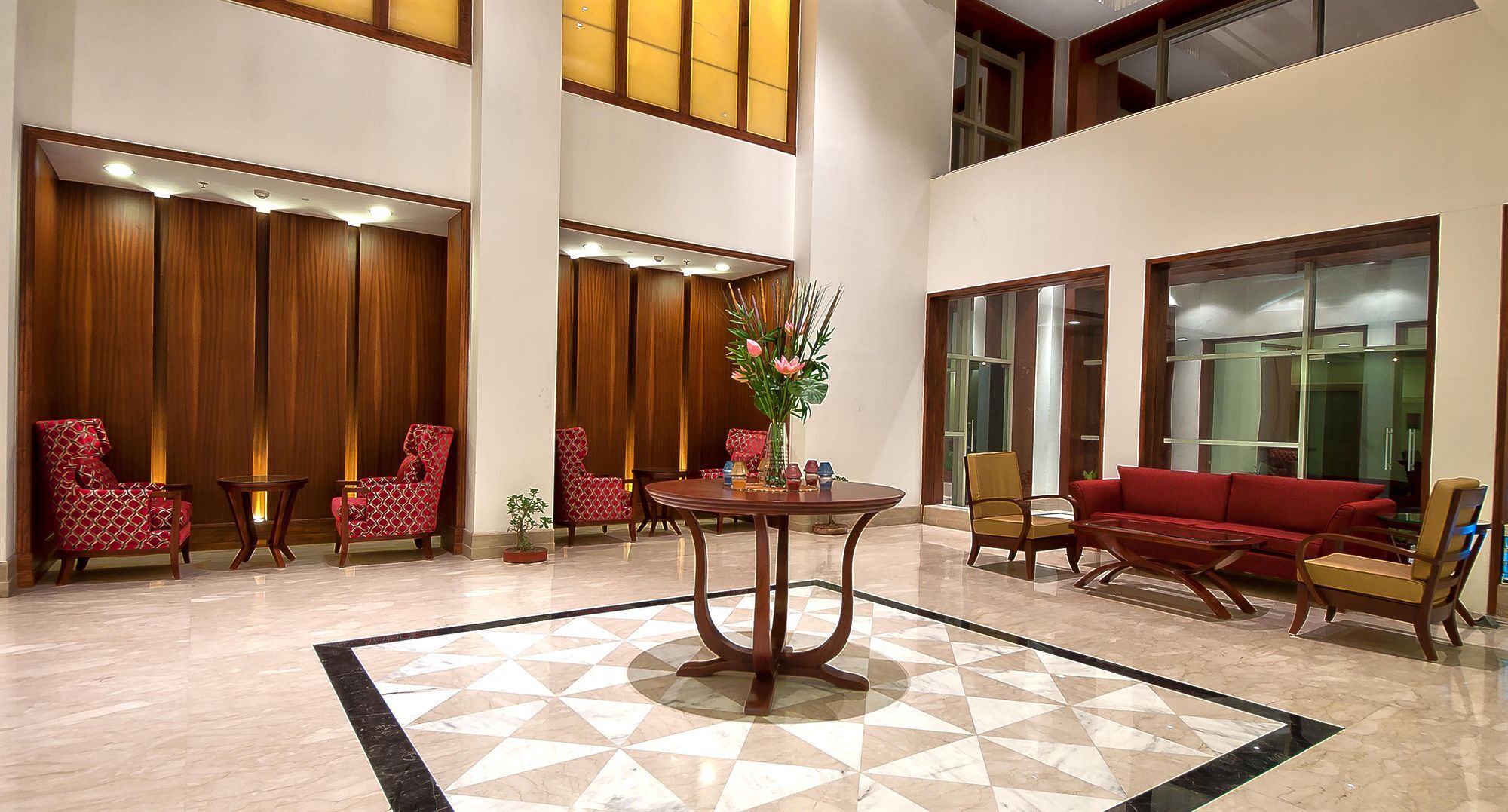 The Golden Plaza Hotel Panchkula Esterno foto
